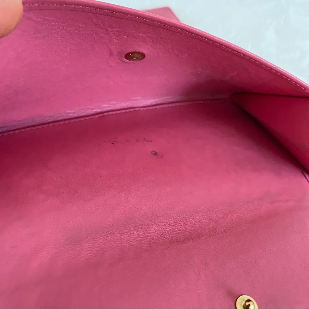 LOUIS VUITTON pink Vernis Wallet